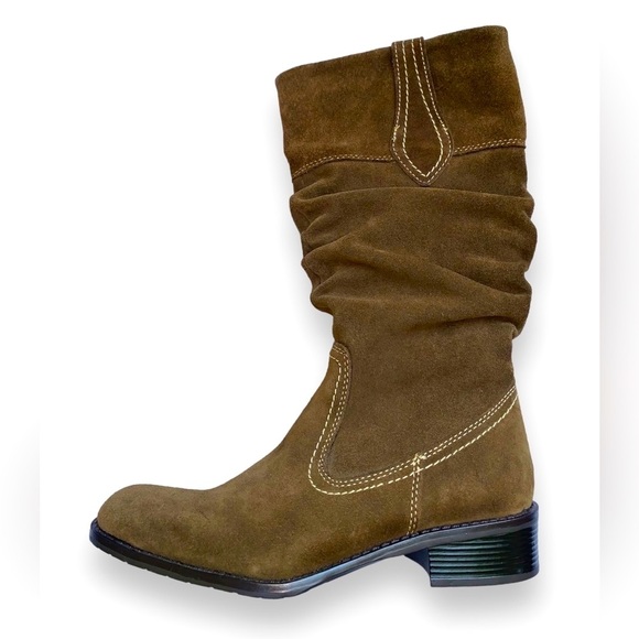Suede Leather Slouchy Western Style Boots Size 7.5 NWOT - Picture 1 of 10